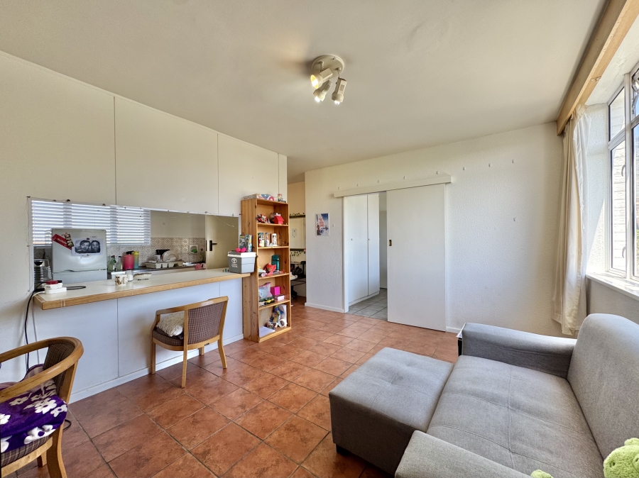 1 Bedroom Property for Sale in Rosebank Western Cape